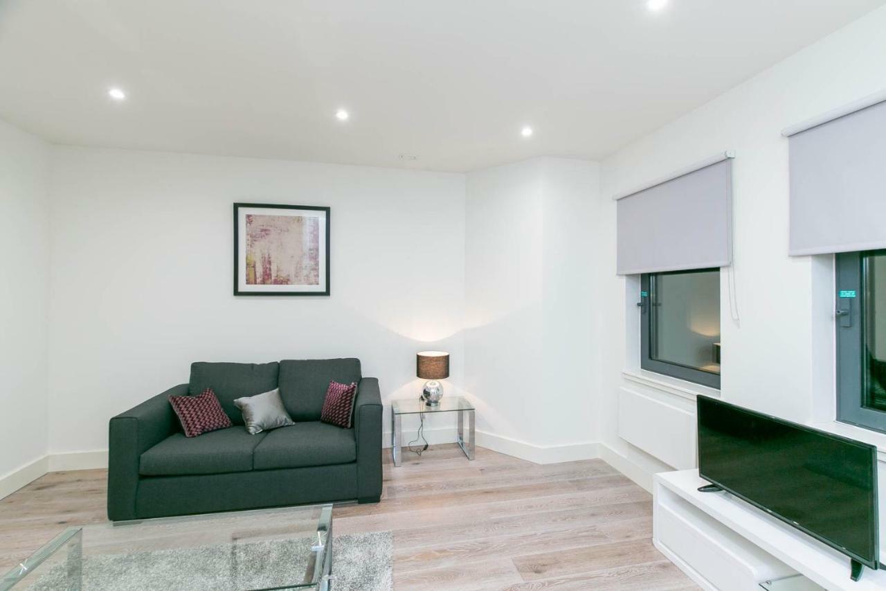 Deluxe Apartments By Heathrow Harmondsworth Extérieur photo