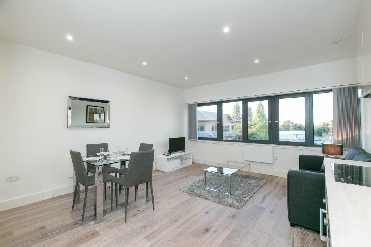 Deluxe Apartments By Heathrow Harmondsworth Extérieur photo