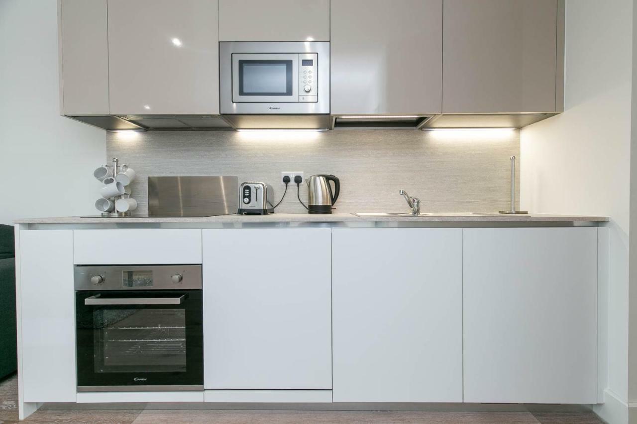 Deluxe Apartments By Heathrow Harmondsworth Extérieur photo