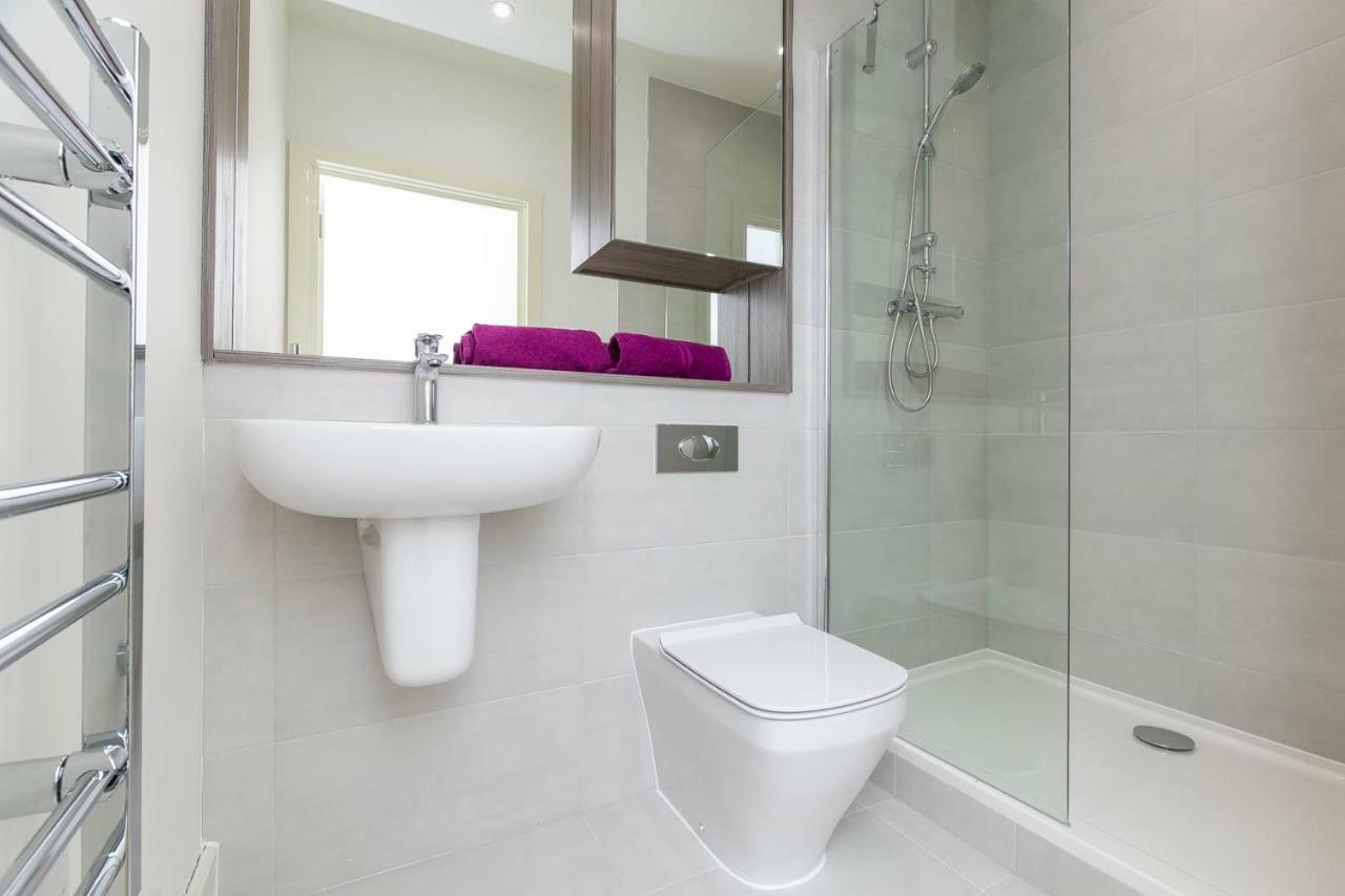 Deluxe Apartments By Heathrow Harmondsworth Extérieur photo