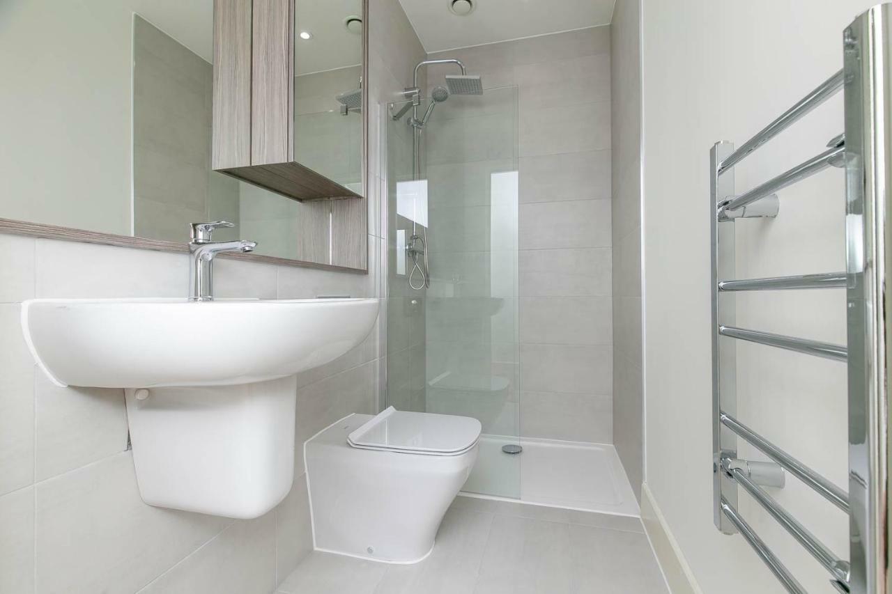 Deluxe Apartments By Heathrow Harmondsworth Extérieur photo